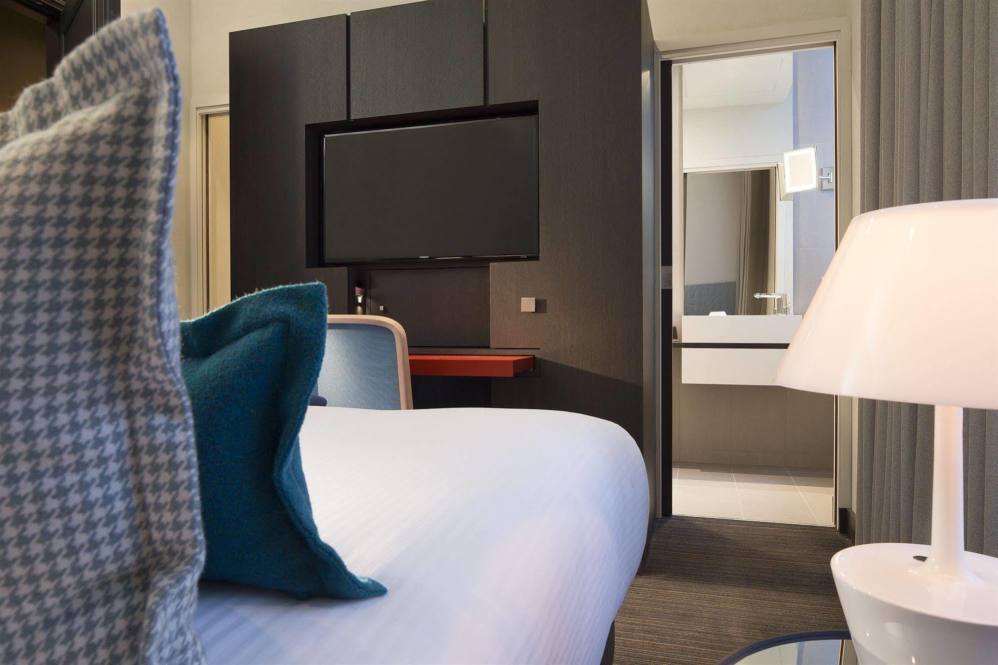 Hotel D - Strasbourg - Room service disponible Esterno foto